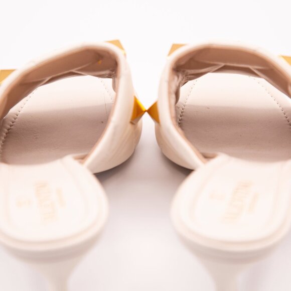 VALENTINO GARAVANI Ivory Nappa Quilted Roman Stud 65mm Leather Slide Sandals EU - Picture 11 of 15